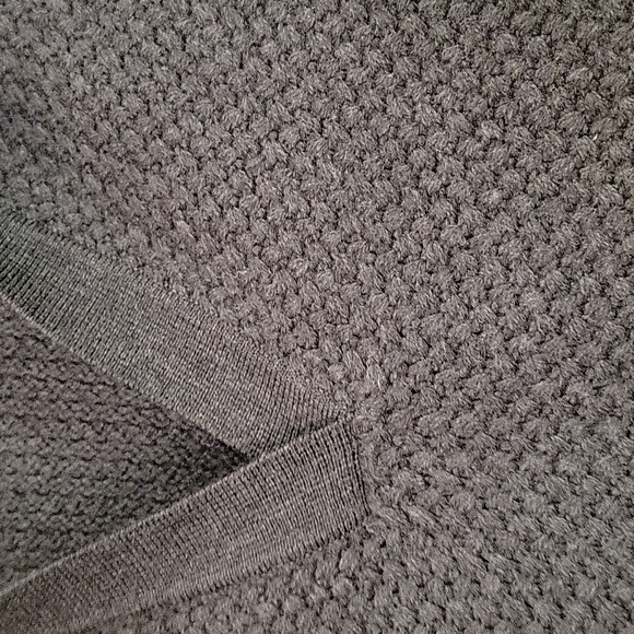 Tory Burch gray sweater, size s/p - Picture 2 of 4
